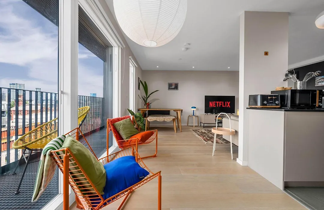 Skyline Apartment In Manchester-1